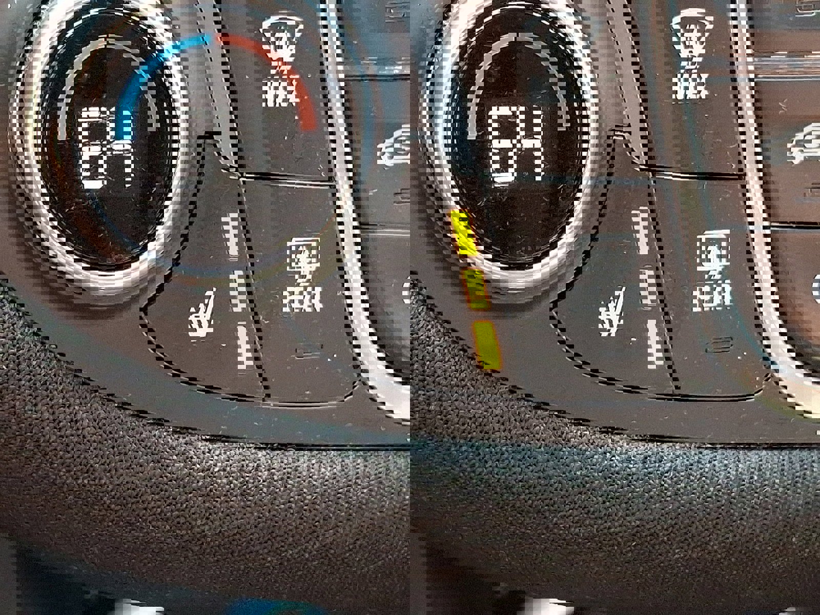 Used 2024 Chevrolet Malibu LT FWD image 24