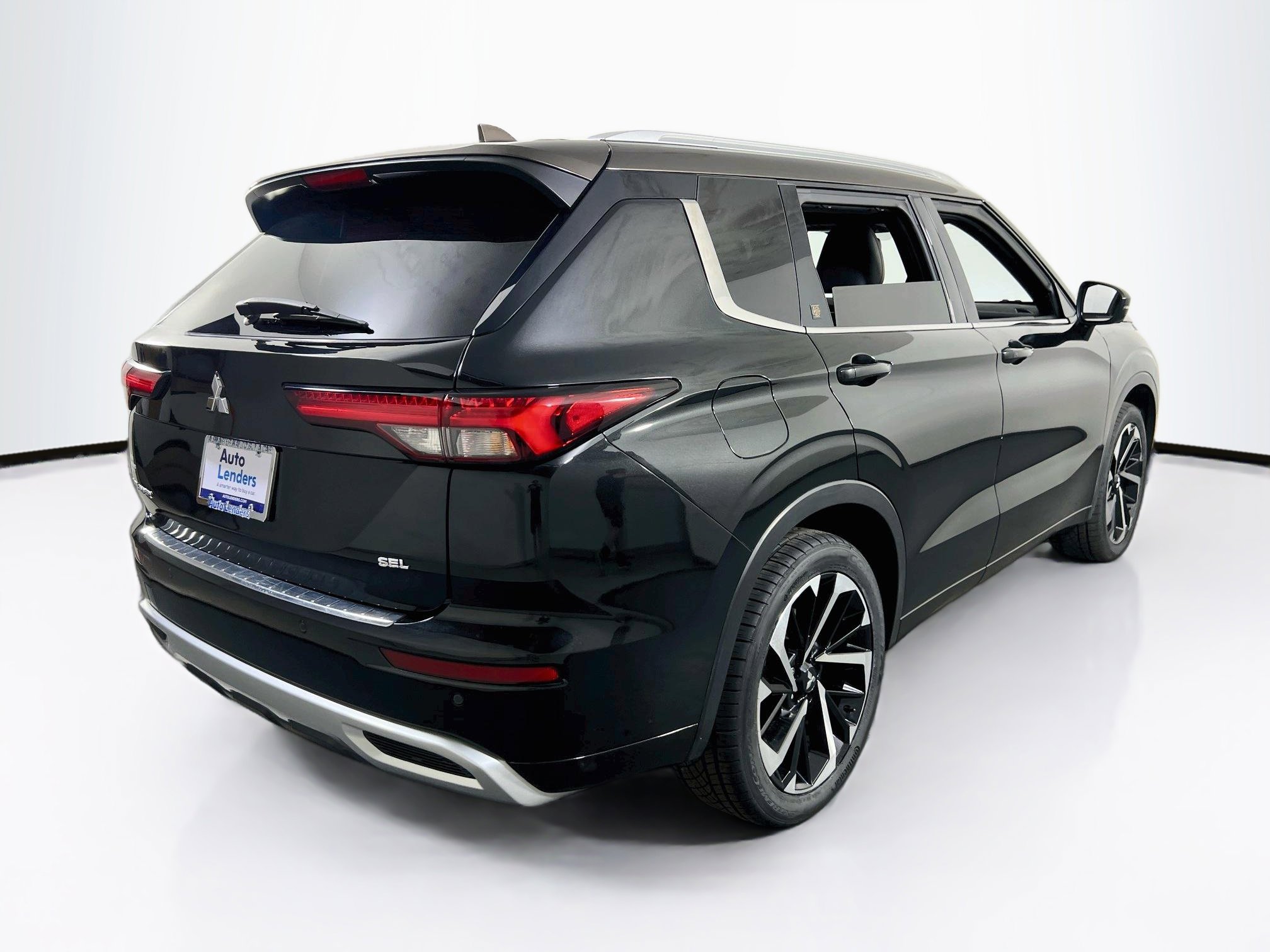 Used 2023 Mitsubishi Outlander SEL 40th Anniversary AWD/4WD image 5