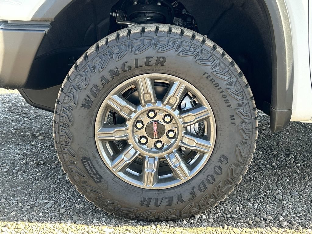 New 2026 GMC Sierra 1500 AT4X AWD/4WD image 33