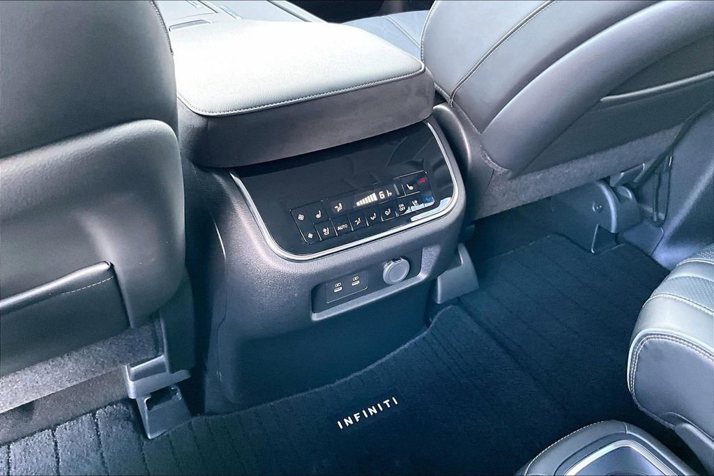 Certified 2025 INFINITI QX80 Sensory image 35