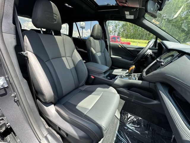 Used 2025 Subaru Outback Wilderness AWD/4WD image 28