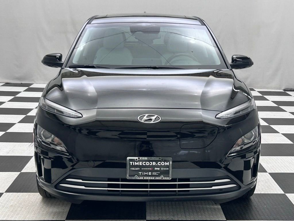 Used 2023 Hyundai Kona SEL w/ Cargo Package FWD image 3