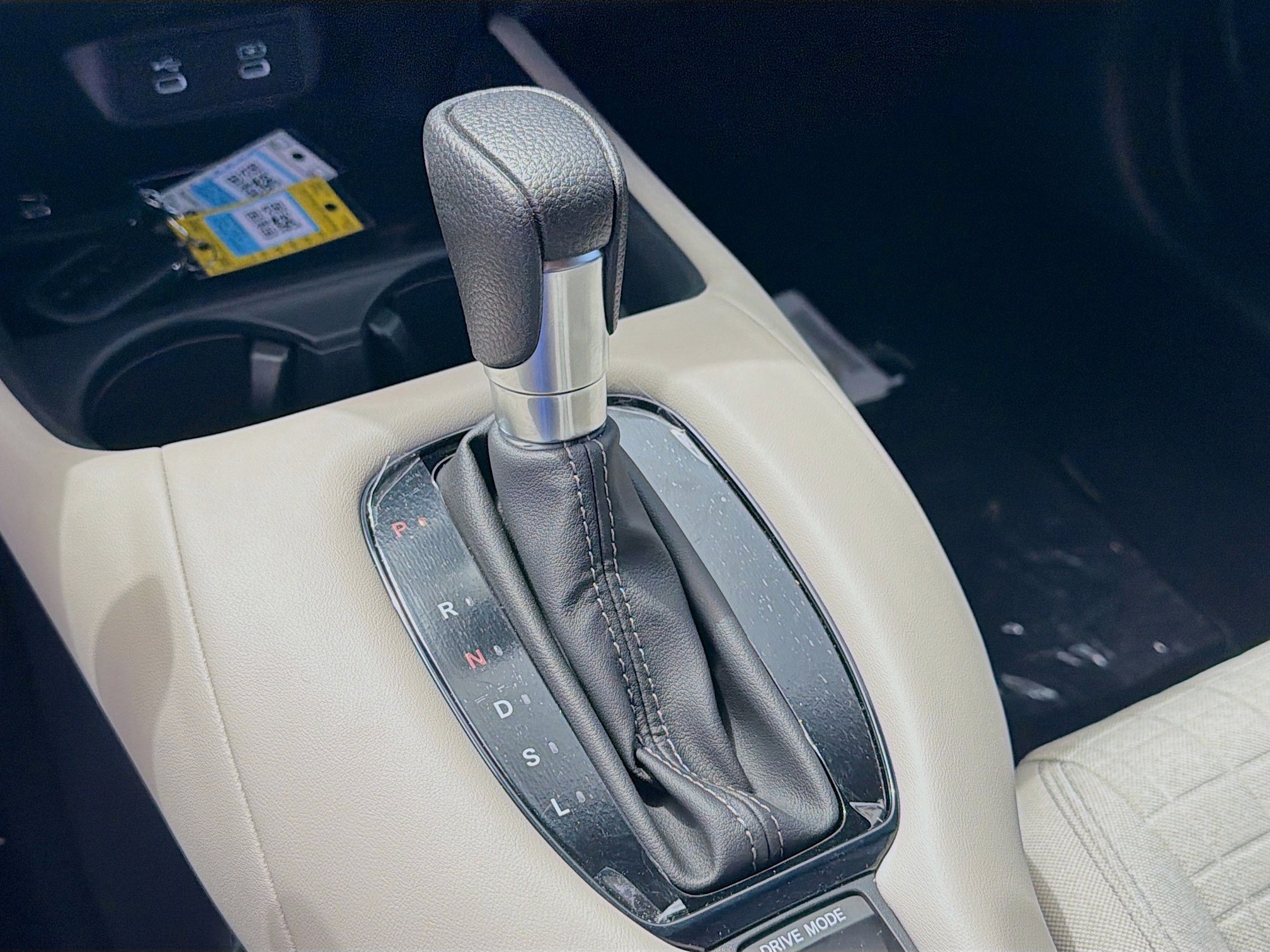 New 2026 Honda HR-V LX image 15