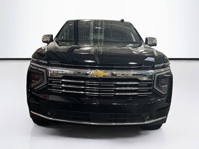 New 2025 Chevrolet Suburban Premier image 4