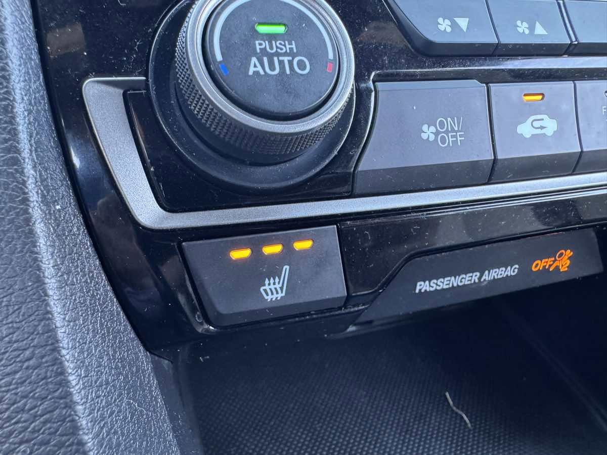 Used 2019 Honda Civic EX image 30