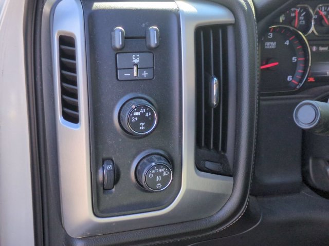 Used 2015 GMC Sierra 1500 SLE w/ SLE Value Package AWD/4WD image 18