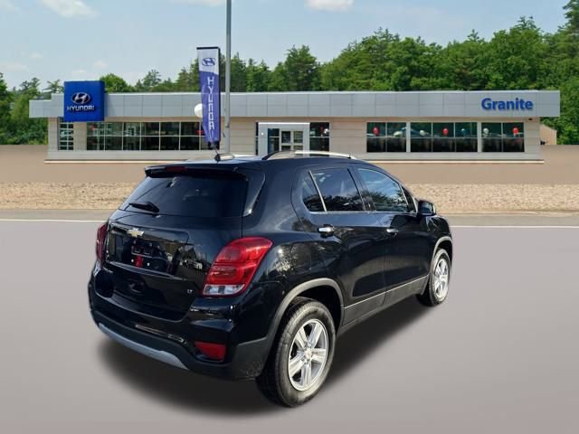 Used 2019 Chevrolet Trax LT w/ LT Convenience Package image 7