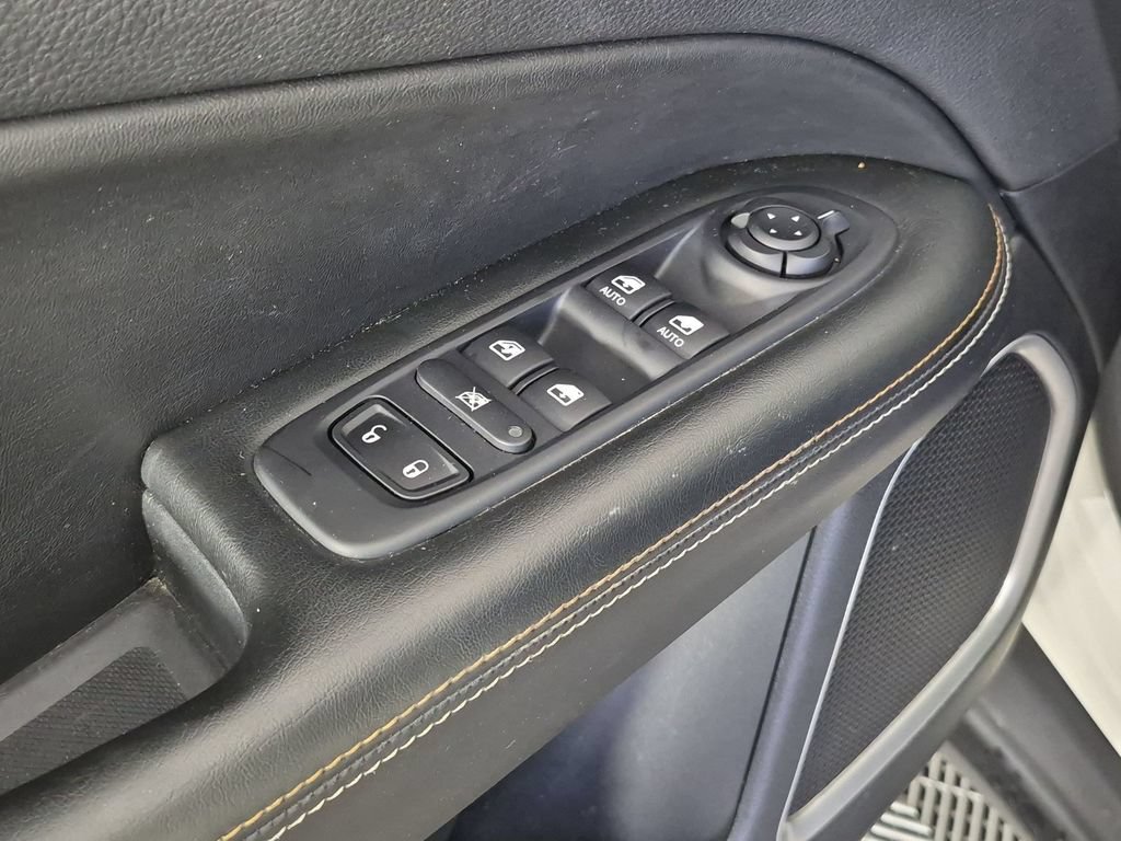 Used 2020 Jeep Compass Latitude FWD image 12