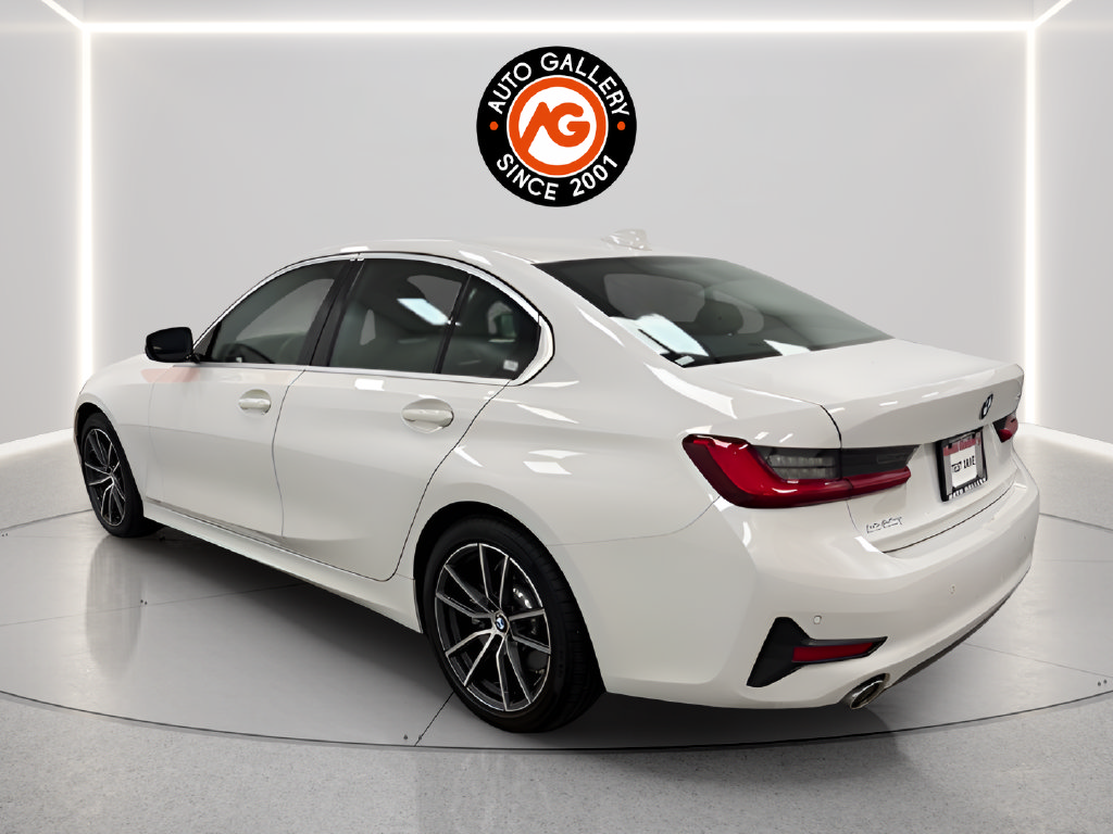 Used 2021 BMW 330i Sedan w/ Convenience Package RWD image 6