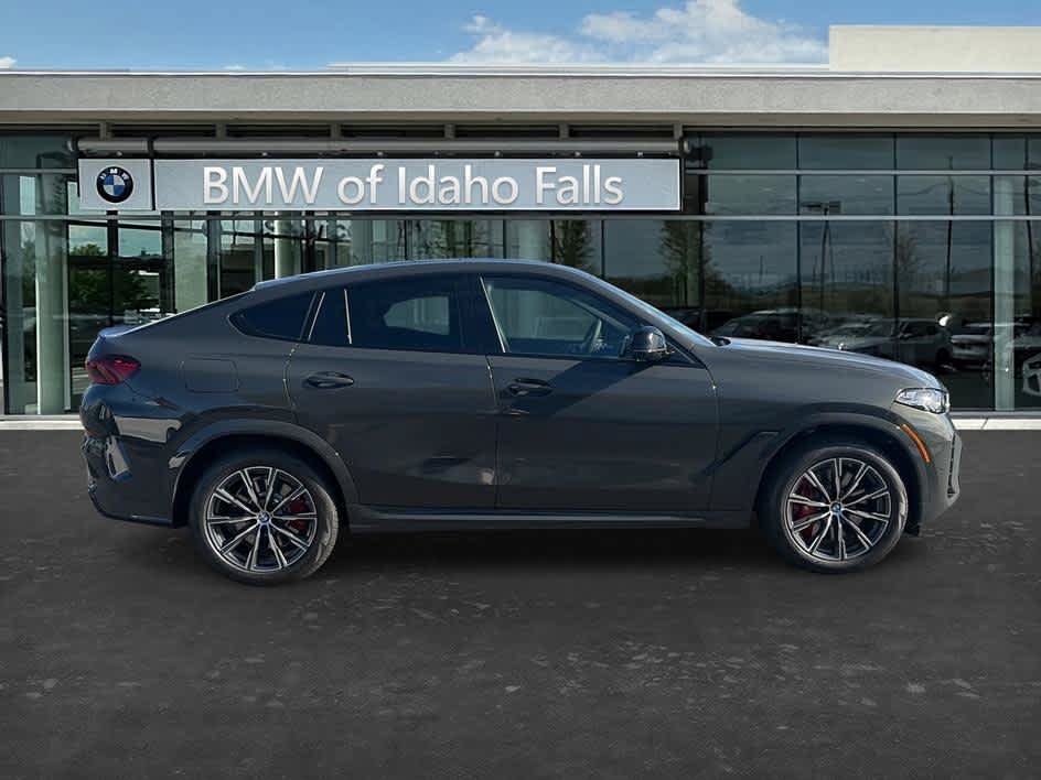 New 2027 BMW X6 M60i AWD/4WD image 33