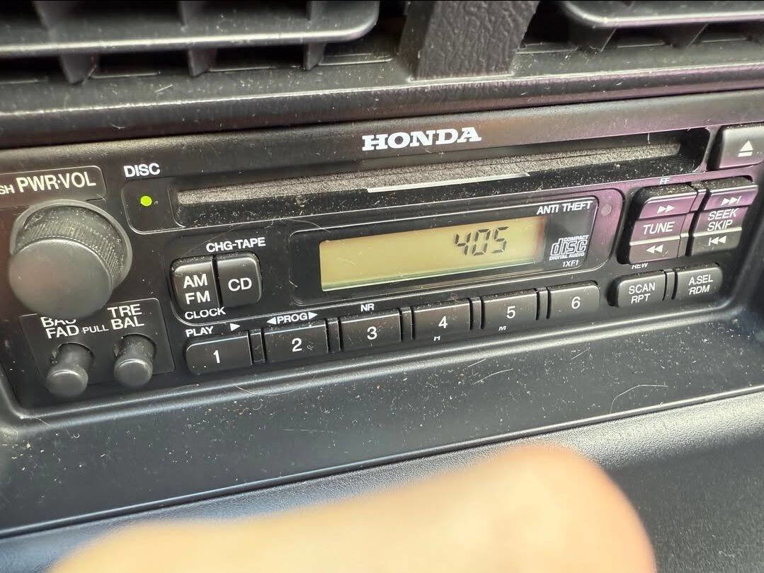 Used 2001 Honda S2000 image 18