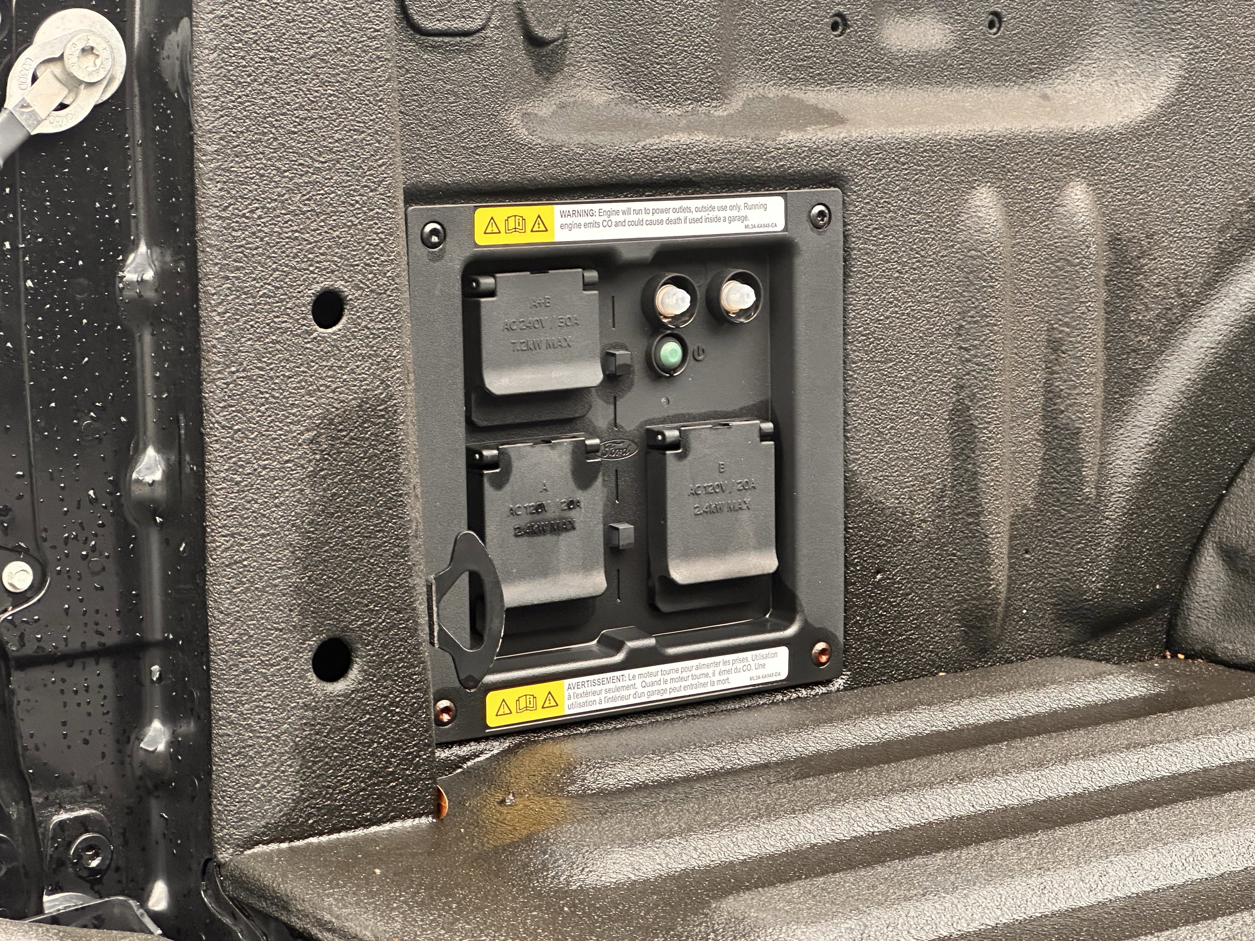 Used 2024 Ford F150 XLT w/ Equipment Group 302A MID image 23