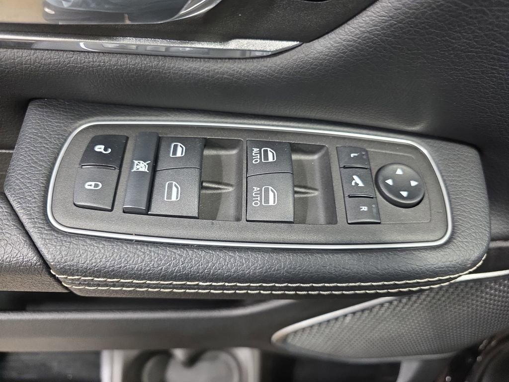 Used 2023 RAM 1500 Laramie image 27