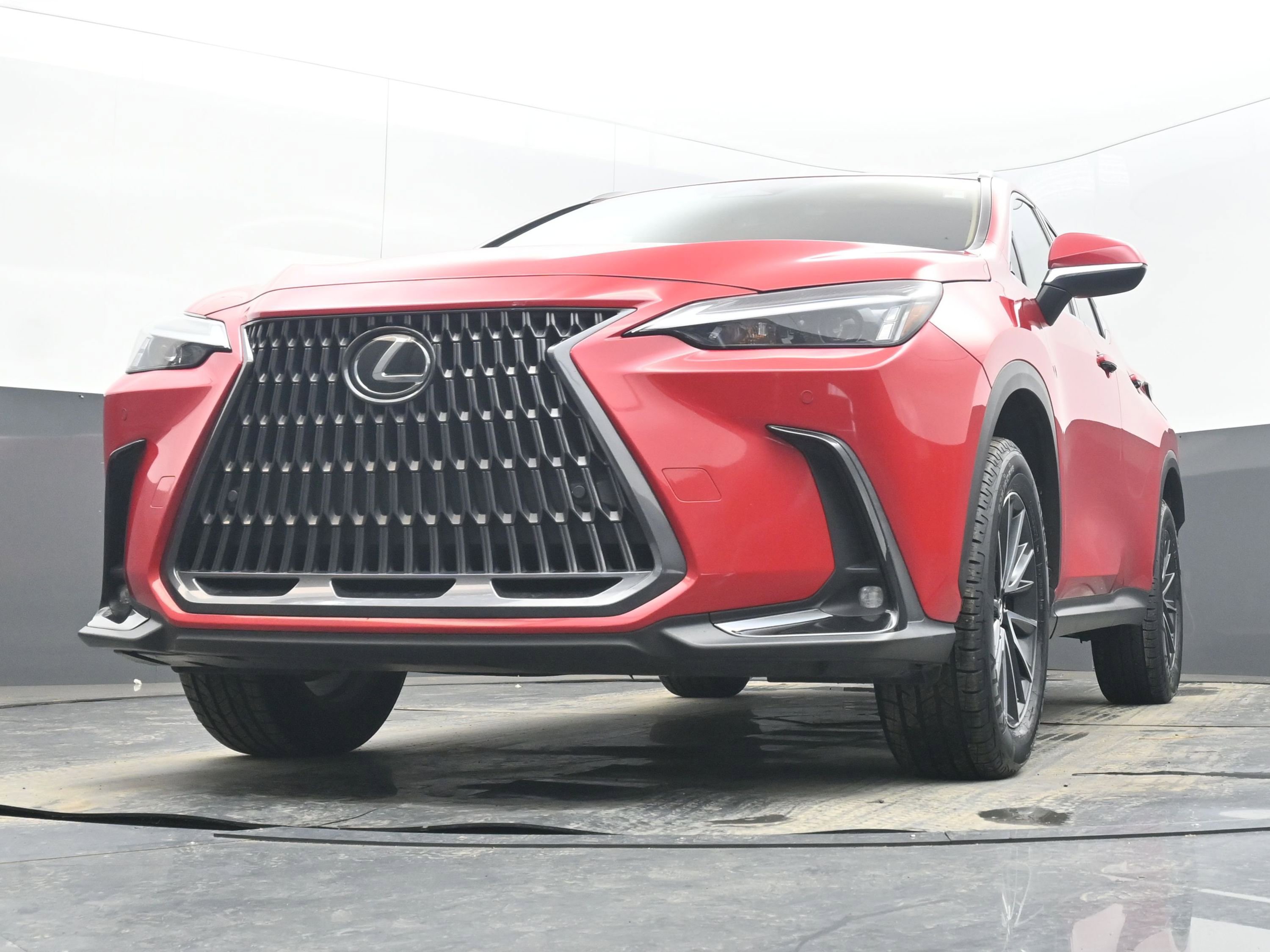 Used 2025 Lexus NX 250 FWD w/ Premium Package image 22