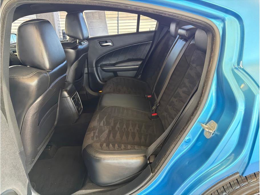 Used 2015 Dodge Charger R/T image 11