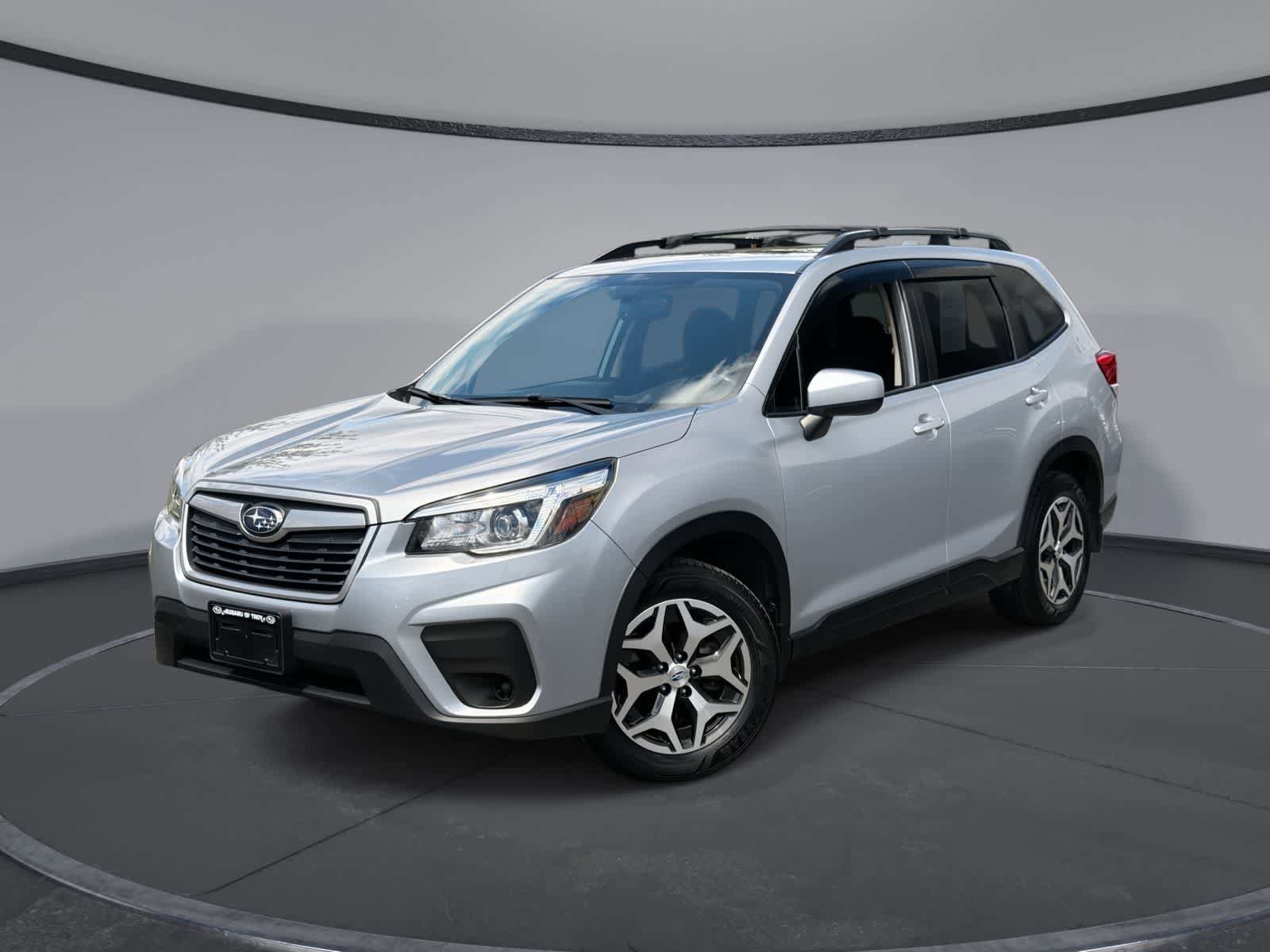 Used 2020 Subaru Forester Premium AWD/4WD image 1