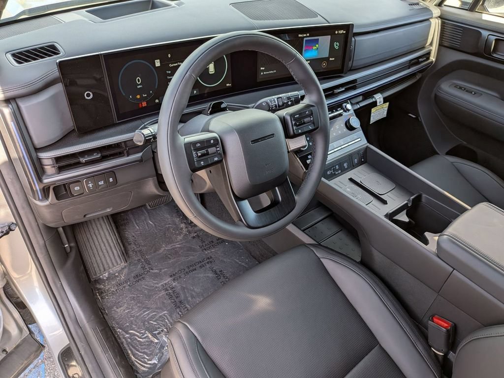 New 2025 Hyundai Santa Fe Calligraphy AWD/4WD image 17