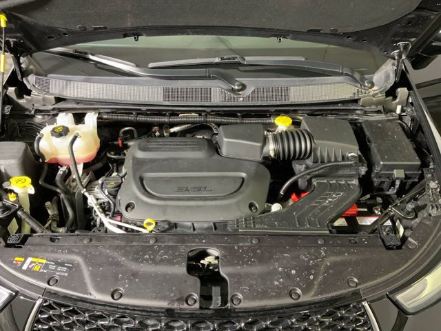 Used 2024 Chrysler Pacifica Pinnacle AWD/4WD image 44