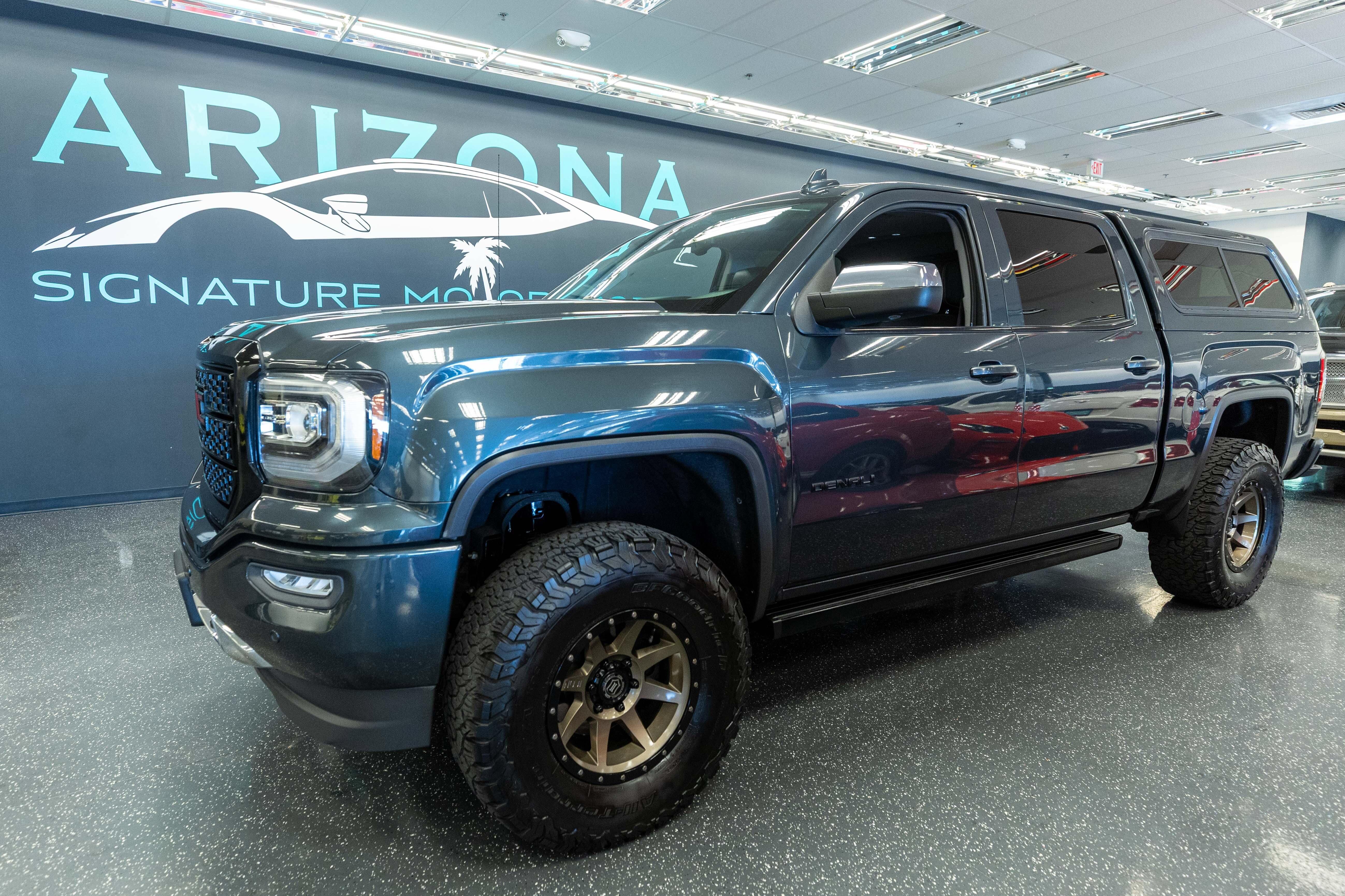 Used 2018 GMC Sierra 1500 Denali AWD/4WD image 1