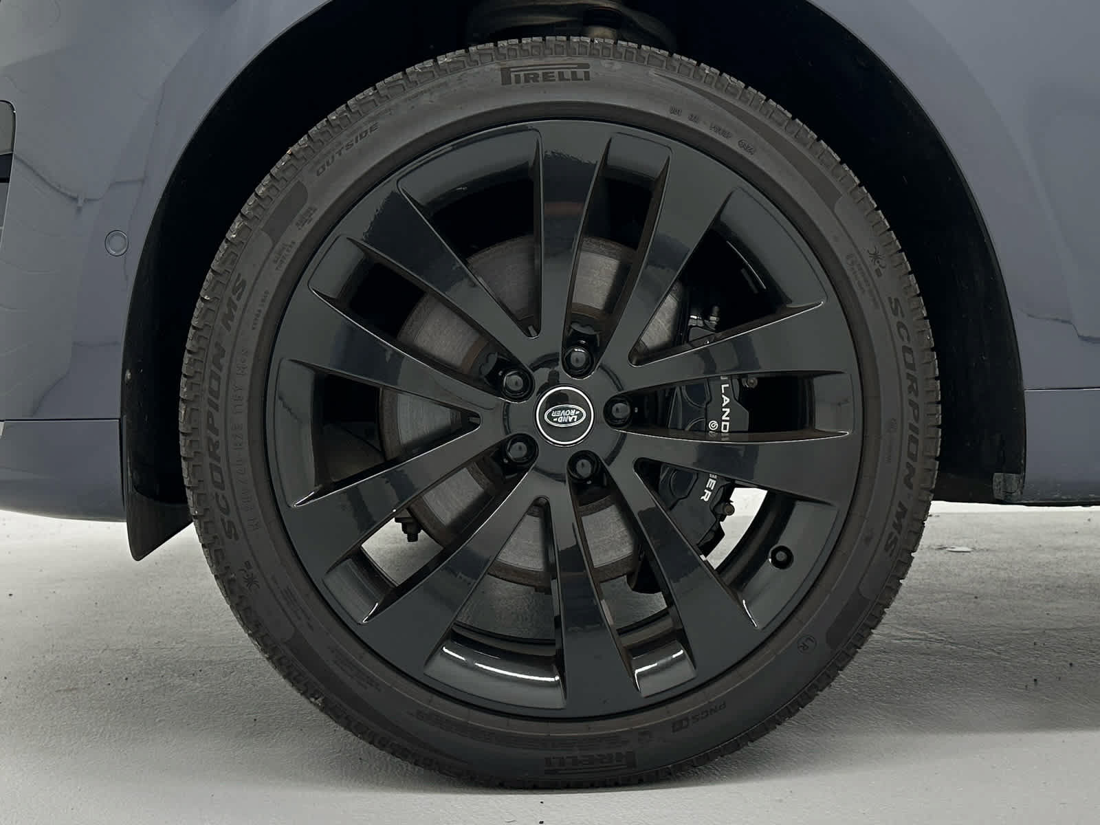 Used 2025 Land Rover Range Rover Sport Autobiography AWD/4WD image 9