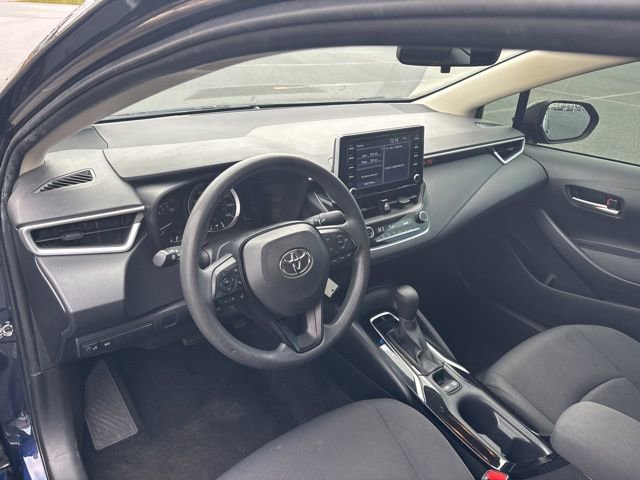 Used 2020 Toyota Corolla LE image 35
