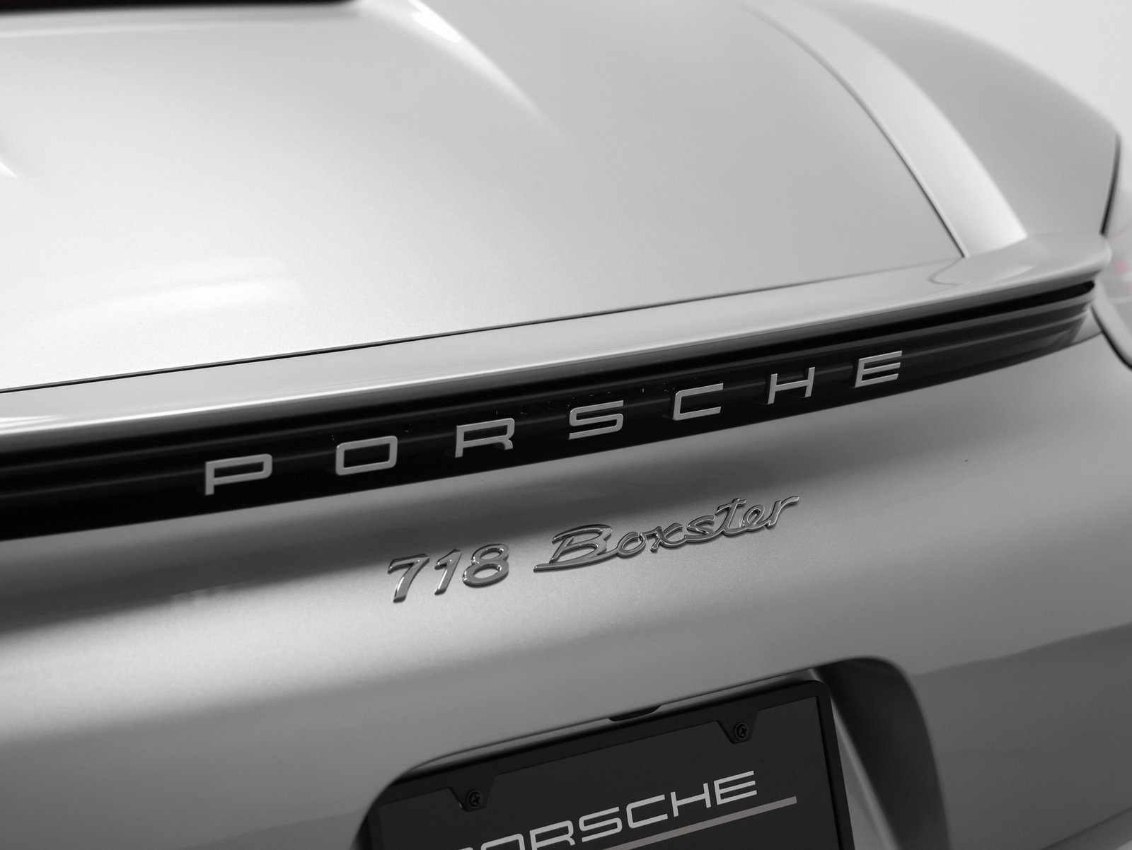 Used 2021 Porsche 718 Boxster image 21