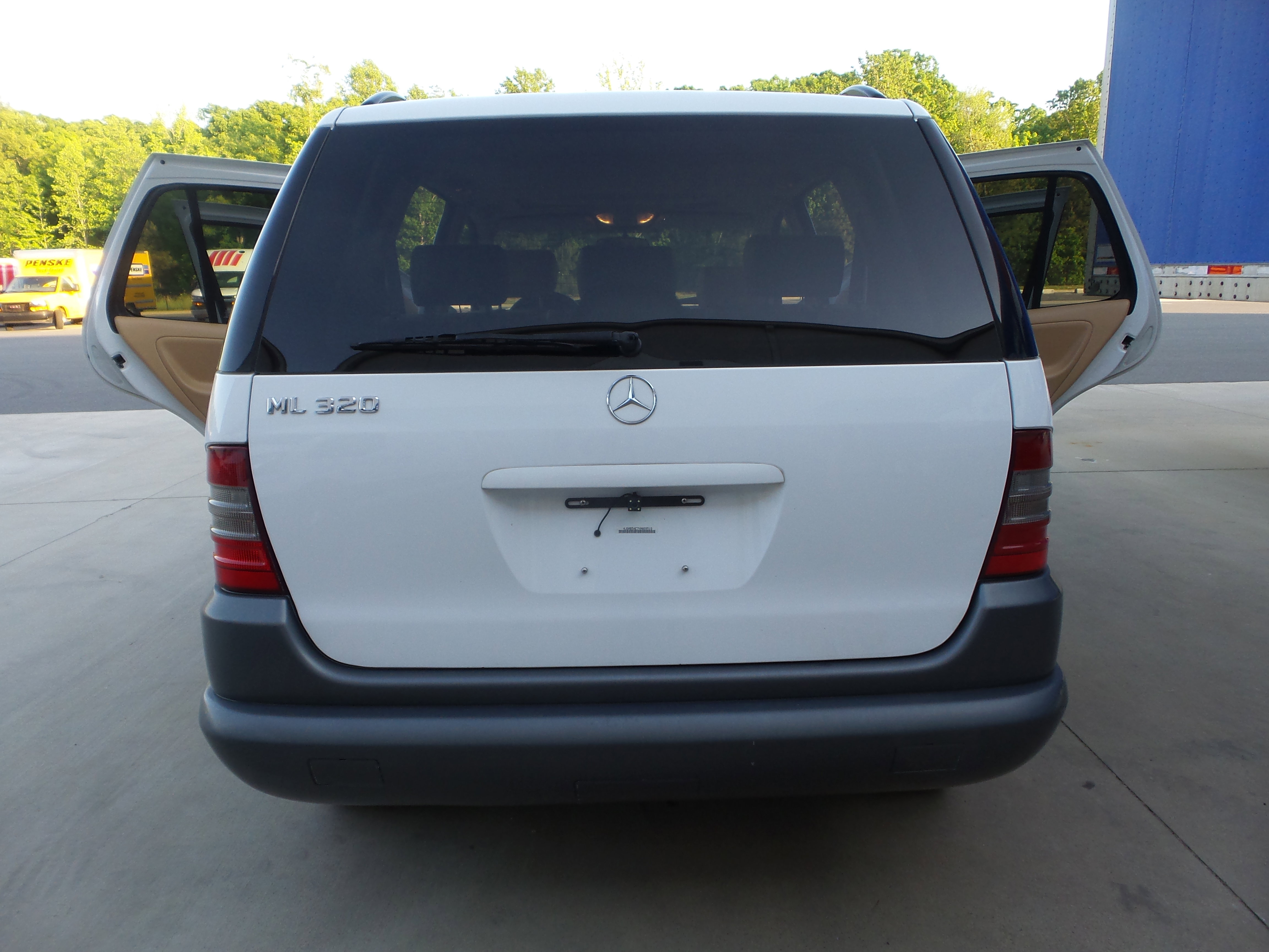 Used 1999 Mercedes-Benz ML 320 4MATIC image 96