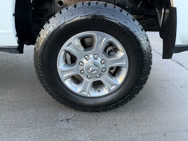 Used 2024 RAM 3500 Big Horn image 17
