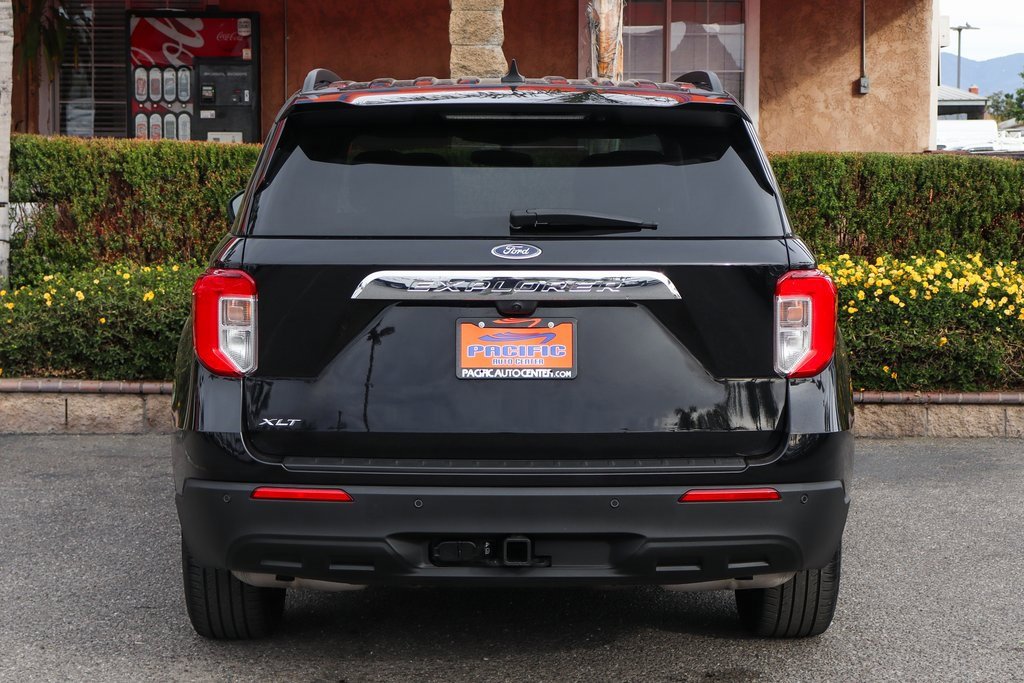 Used 2023 Ford Explorer XLT w/ Class IV Trailer Tow Package image 8