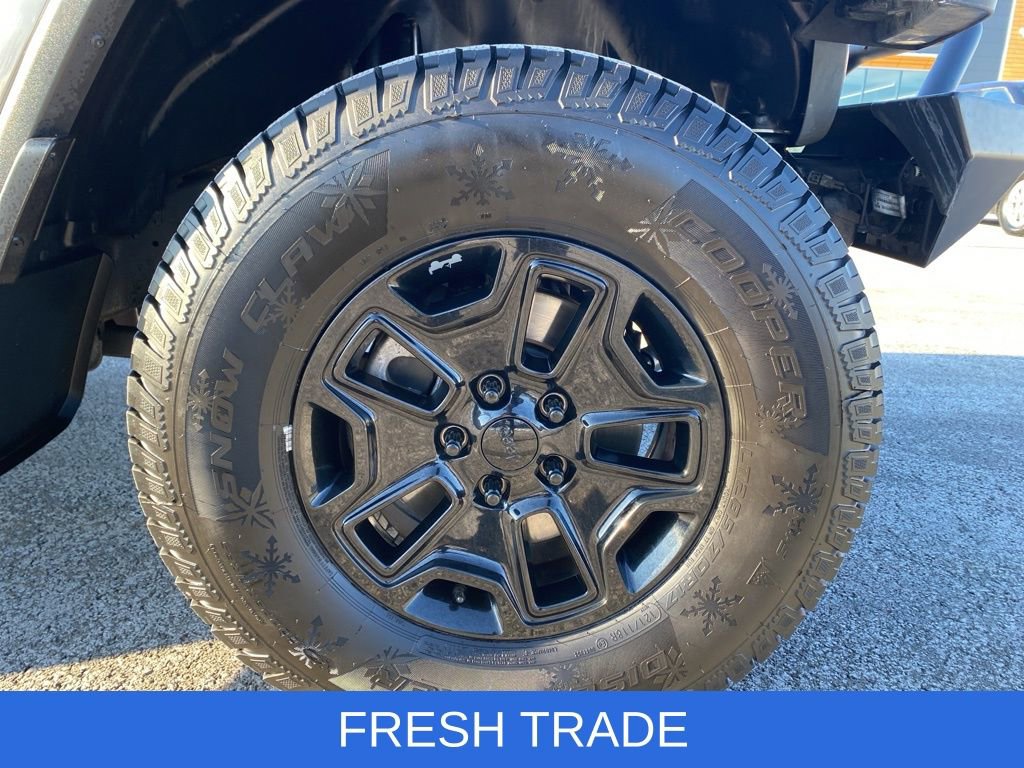 Certified 2020 Jeep Gladiator Sport w/ Quick Order Package 24S image 9