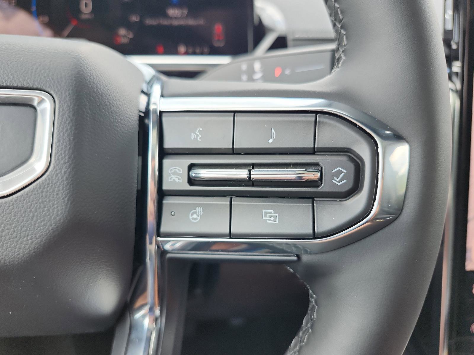 New 2025 GMC Sierra EV Denali image 24