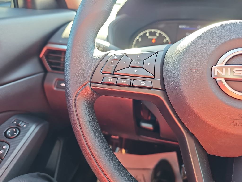 Used 2025 Nissan Altima 2.5 S image 21