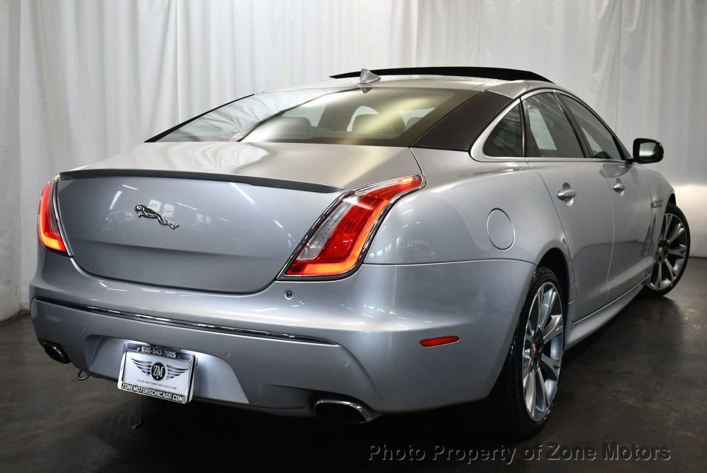 Used 2015 Jaguar XJ image 9