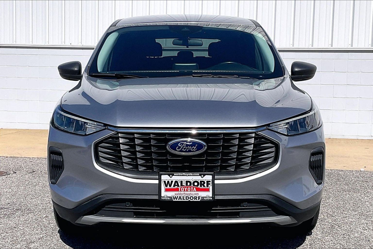 Used 2024 Ford Escape Active AWD/4WD image 3