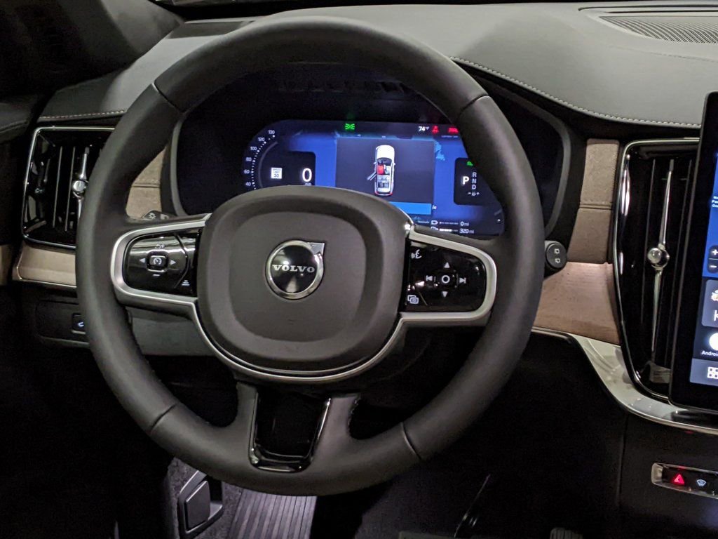 New 2026 Volvo XC90 T8 Plus w/ Protection Package Premier AWD/4WD image 14