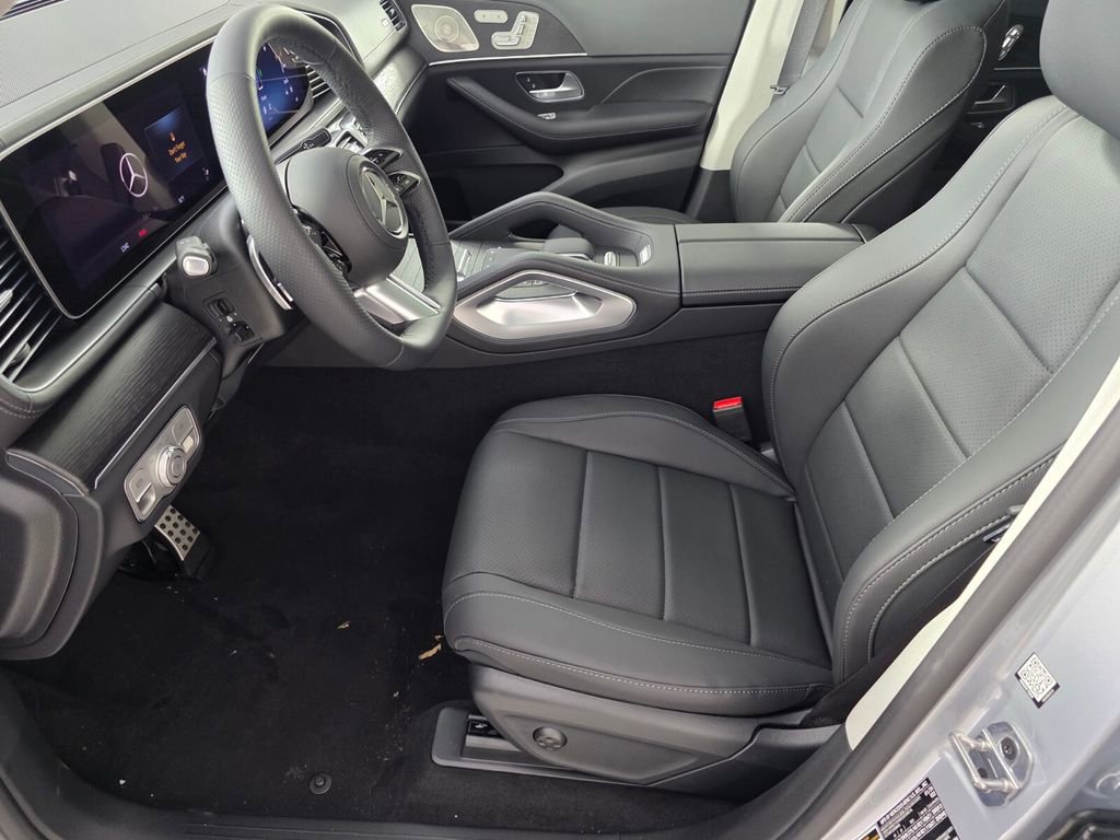 New 2026 Mercedes-Benz GLS 450 4MATIC image 6
