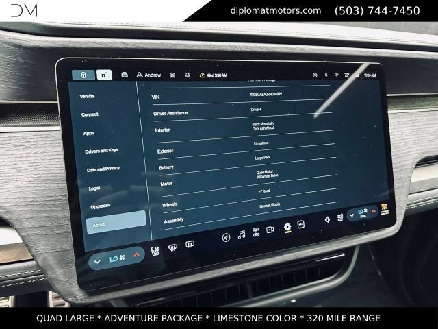 Used 2024 Rivian R1S Adventure AWD/4WD image 37