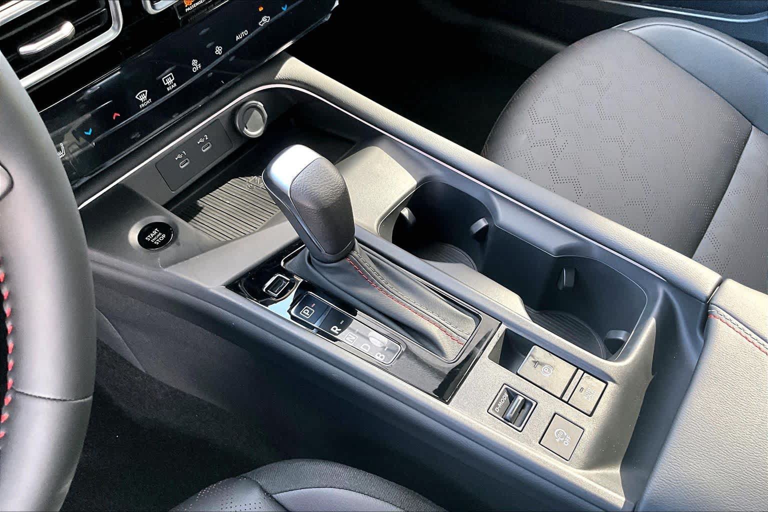 New 2026 Nissan Sentra SR w/ SR Premium Package FWD image 7
