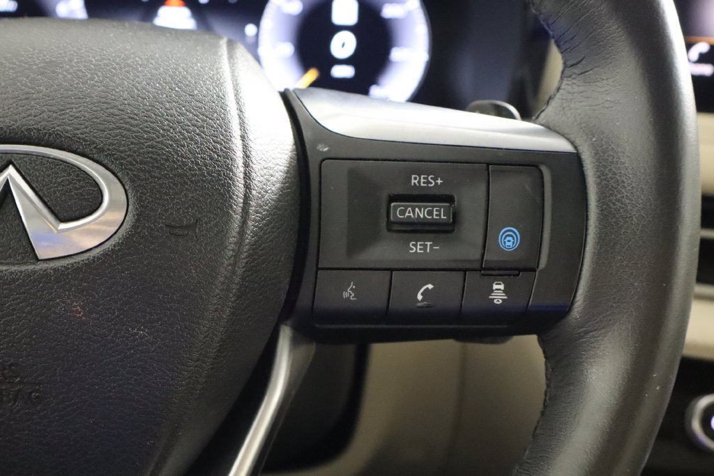 Used 2023 INFINITI QX60 Luxe w/ Cargo Package AWD/4WD image 8