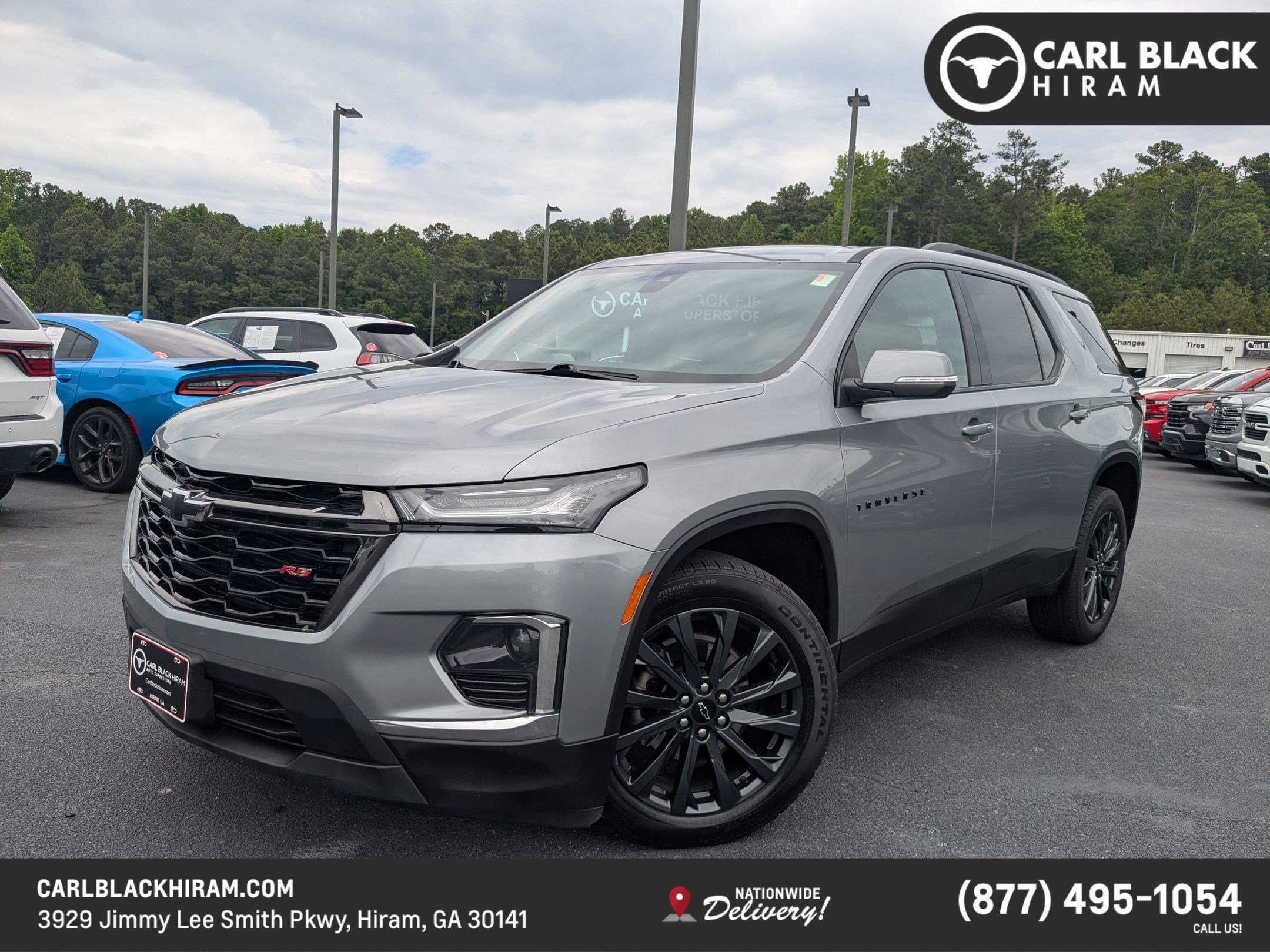 Used 2023 Chevrolet Traverse RS FWD image 1