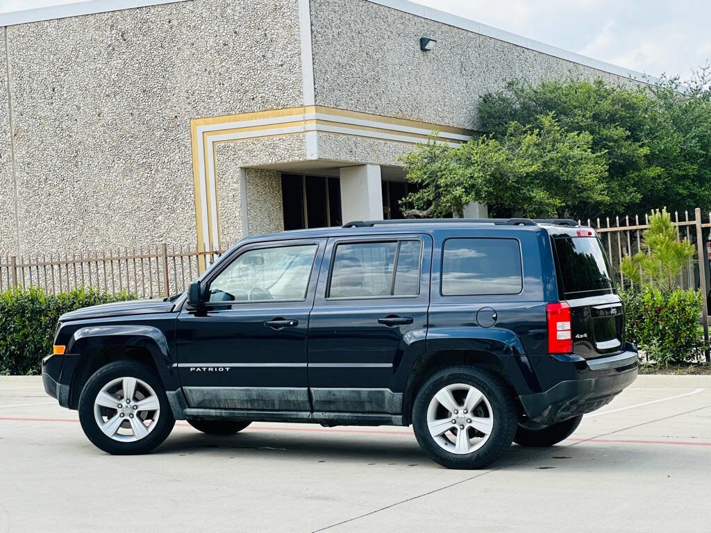 Used 2011 Jeep Patriot Latitude AWD/4WD image 6