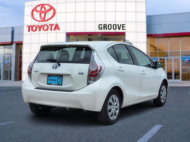 Used 2014 Toyota Prius C Two FWD image 6