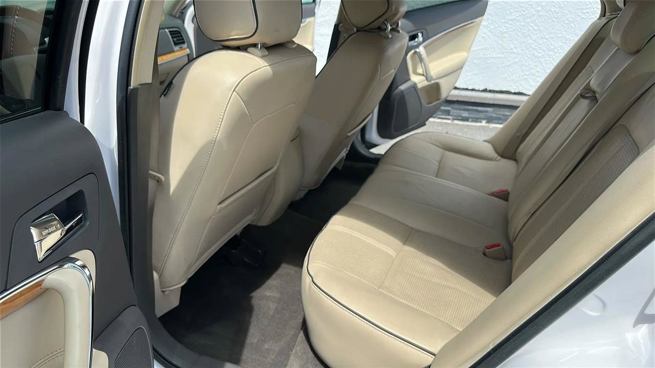 Used 2012 Lincoln MKZ Hybrid FWD image 27