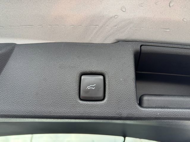 Used 2024 Ford Escape Platinum AWD/4WD image 37