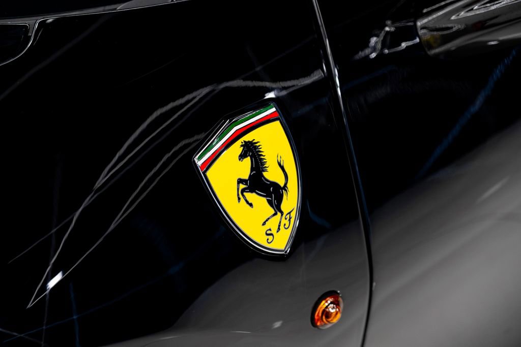 Used 2019 Ferrari 488 Spider image 23