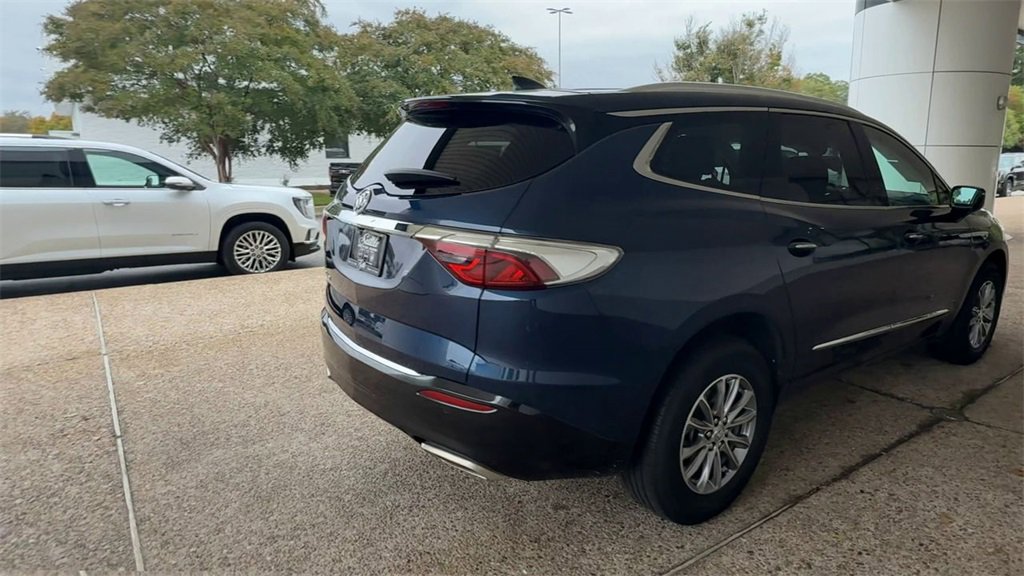 Certified 2023 Buick Enclave Essence image 8