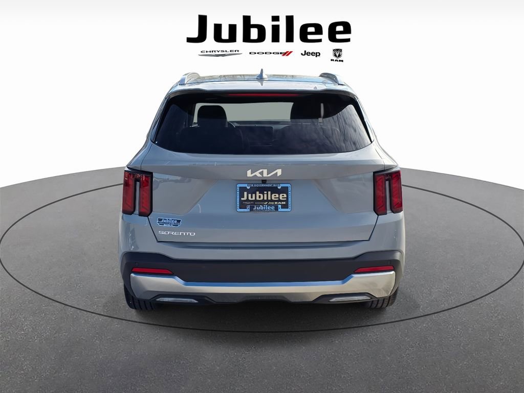 Used 2025 Kia Sorento EX w/ Panoramic Sunroof Package image 3
