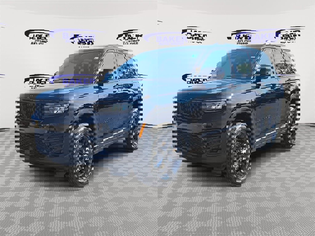 New 2025 Jeep Grand Cherokee Altitude image 7