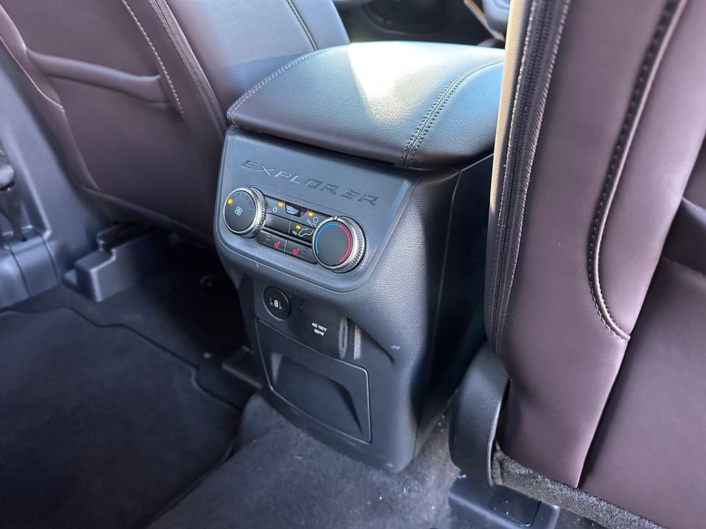 New 2025 Ford Explorer Platinum image 58