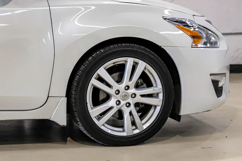 Used 2015 Nissan Altima 3.5 SL FWD image 57